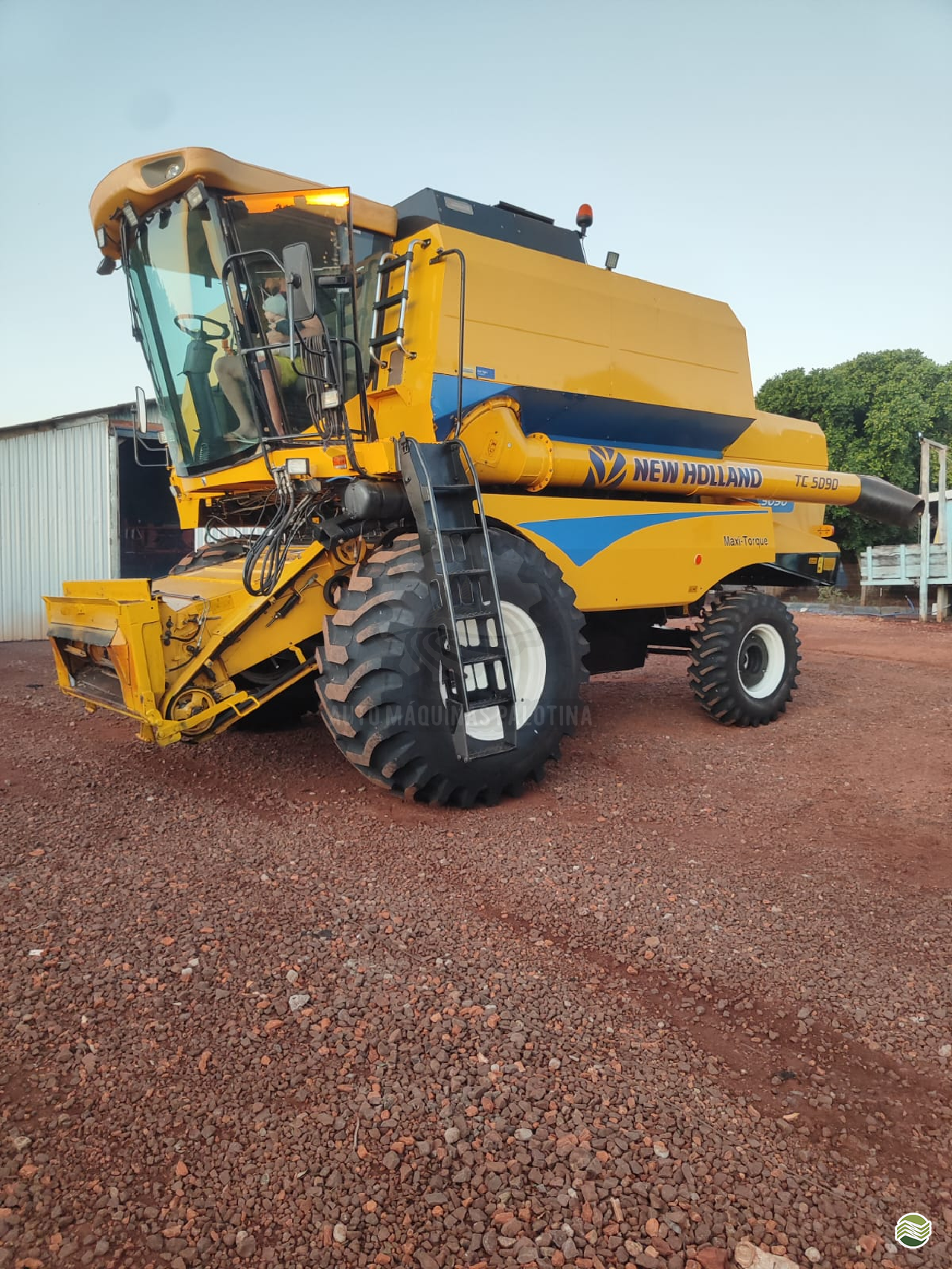 COLHEITADEIRA NEW HOLLAND TC 5090 Auto Máquinas Palotina PALOTINA PARANÁ PR